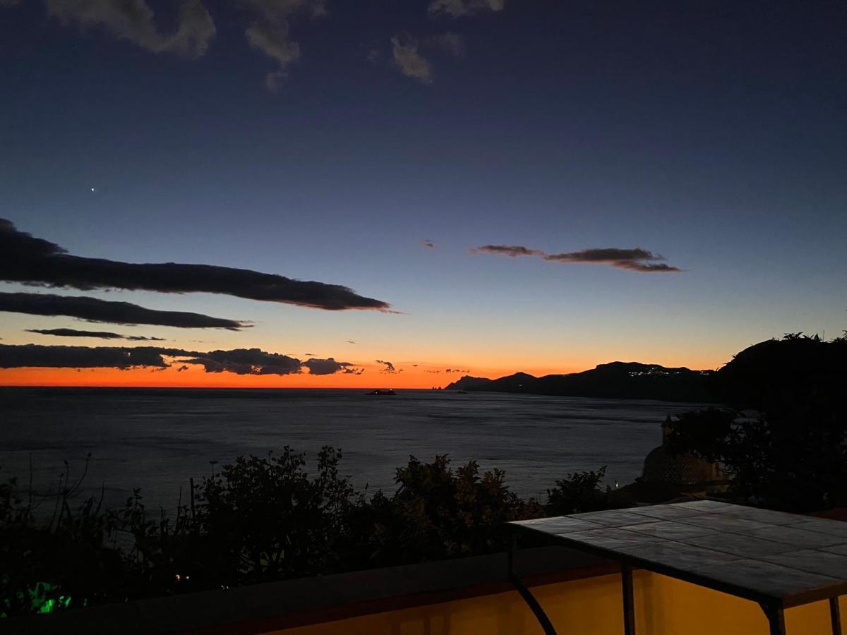Apartament Il Profumo Dei Fiori Praiano Zewnętrze zdjęcie