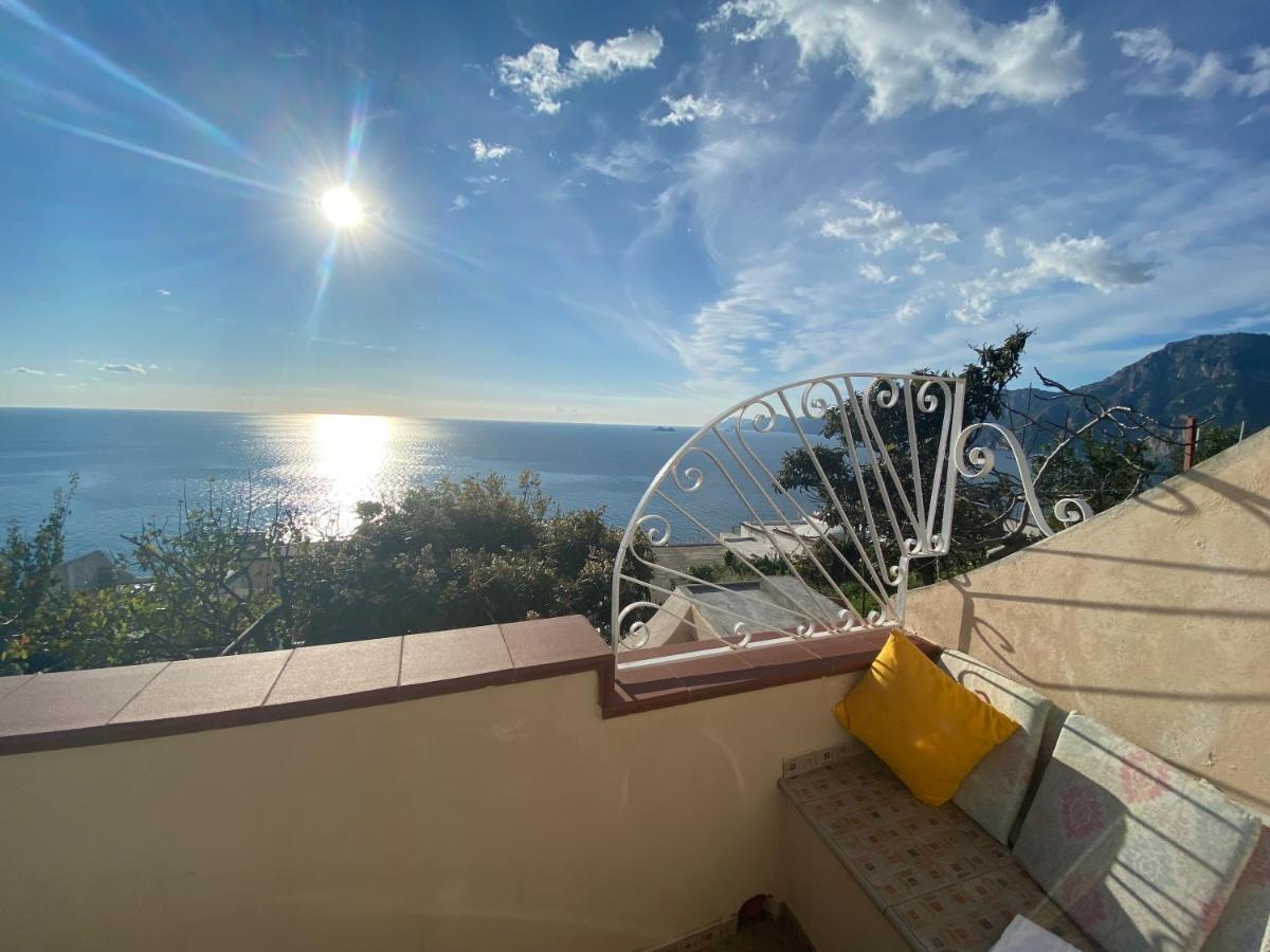 Apartament Il Profumo Dei Fiori Praiano Zewnętrze zdjęcie