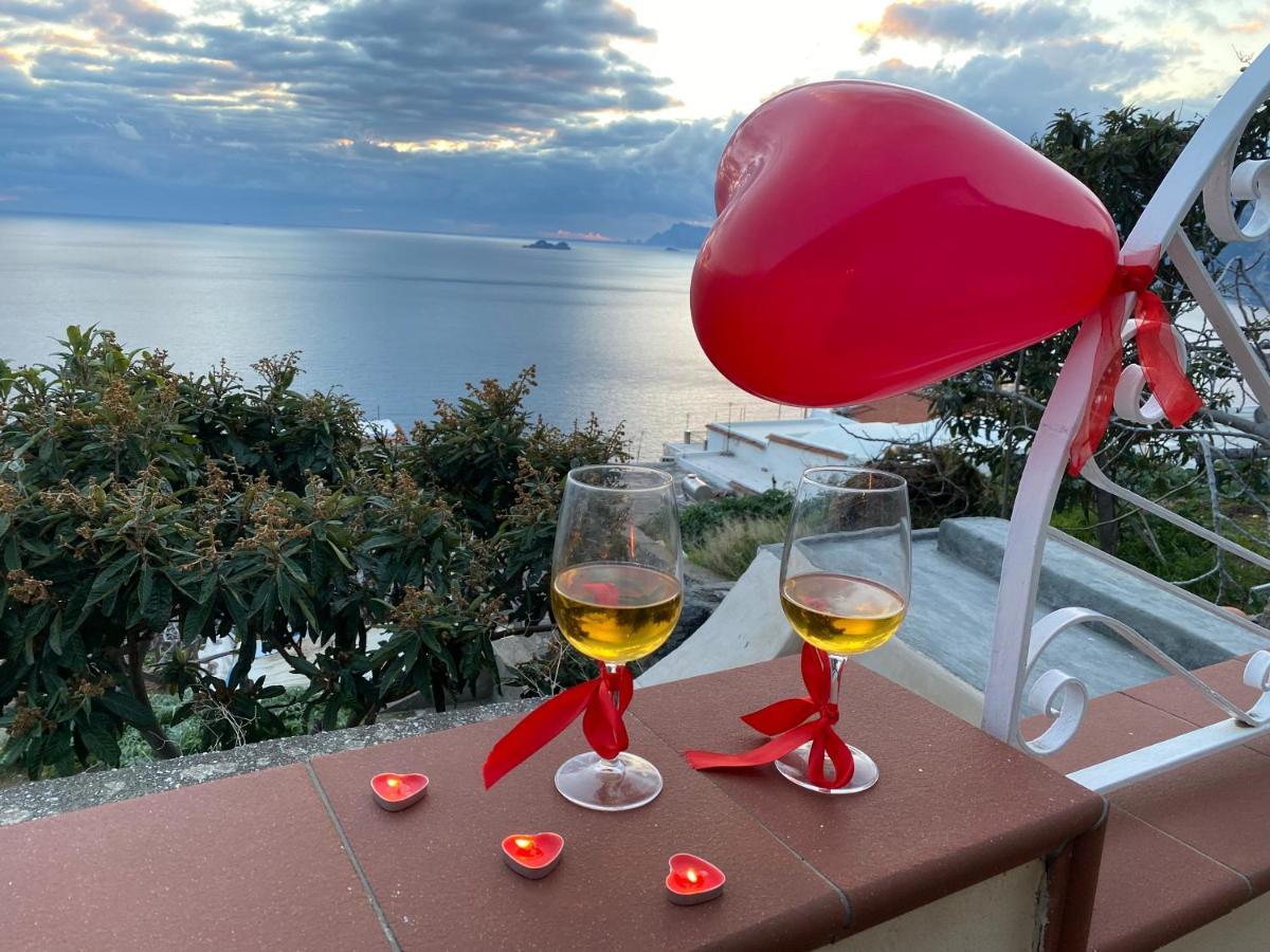 Apartament Il Profumo Dei Fiori Praiano Zewnętrze zdjęcie