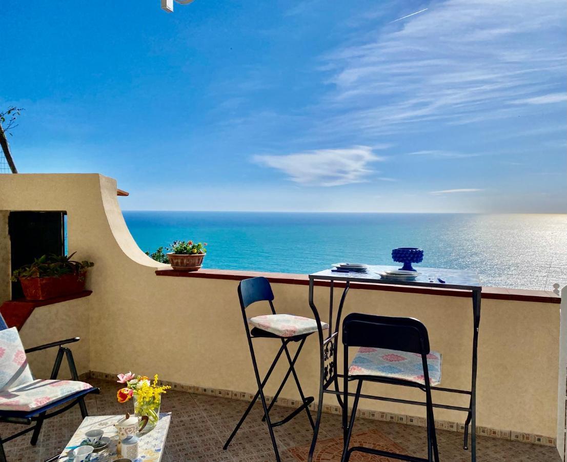 Apartament Il Profumo Dei Fiori Praiano Zewnętrze zdjęcie