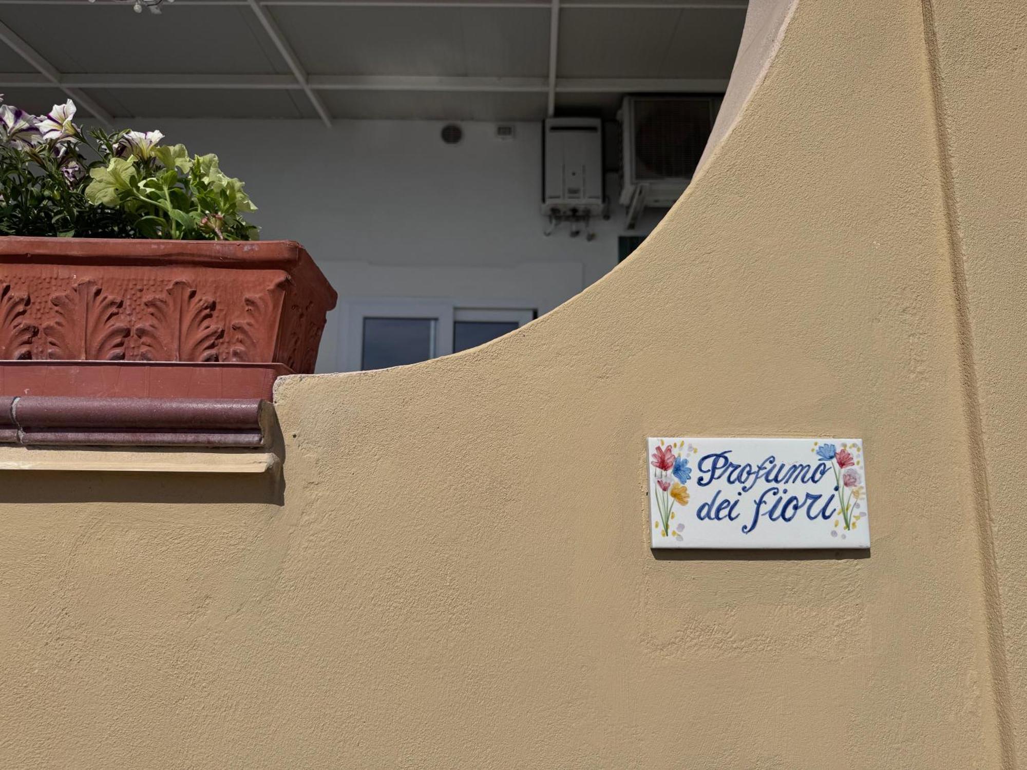 Apartament Il Profumo Dei Fiori Praiano Zewnętrze zdjęcie